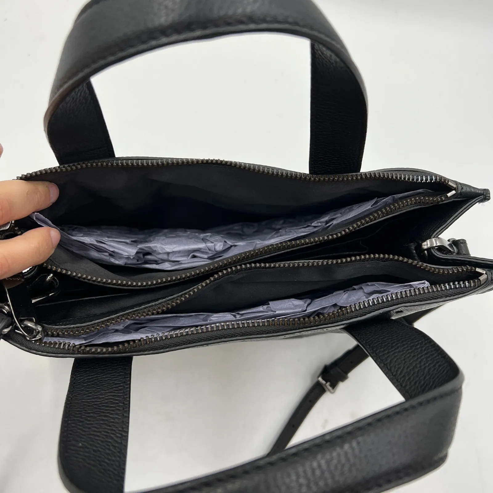 T Tahari Logo Emboss Shoulder Bag Shopper Tote Black Leather Handbag Goth - Image 5