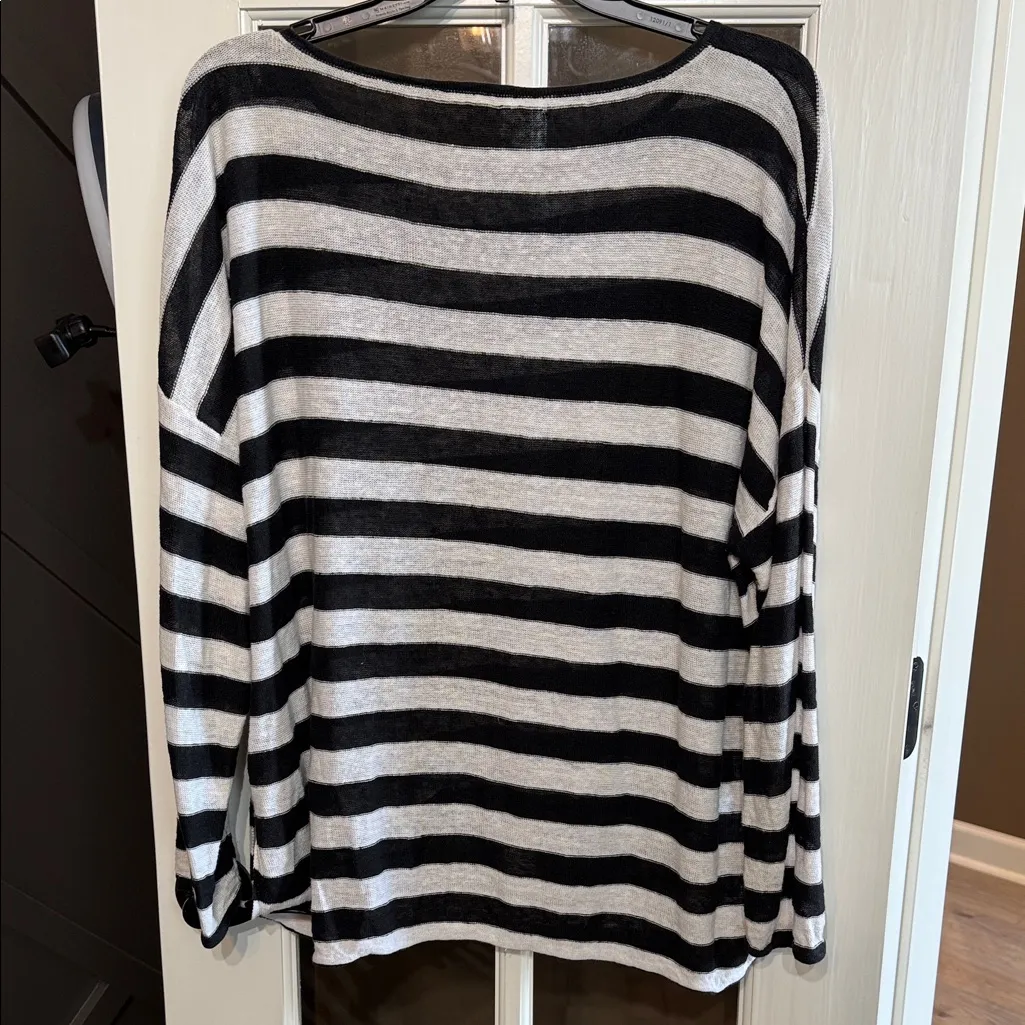 EILEEN FISHER Black & White Organic Linen Striped Lightweight Sweater Size Large - Image 2