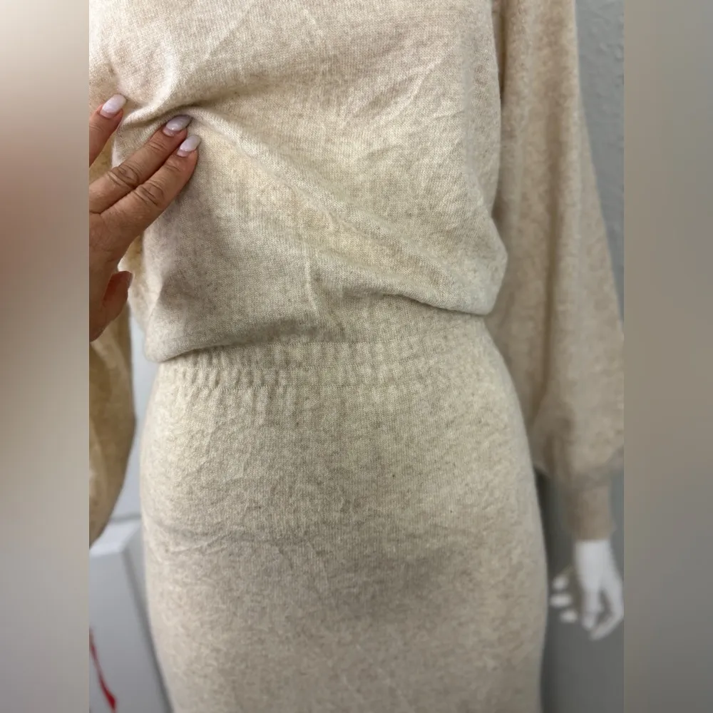 Francesca For Damon 90’S 100% Cashmere  Beige Long Sleeve Dress S Large. D21 - Image 9