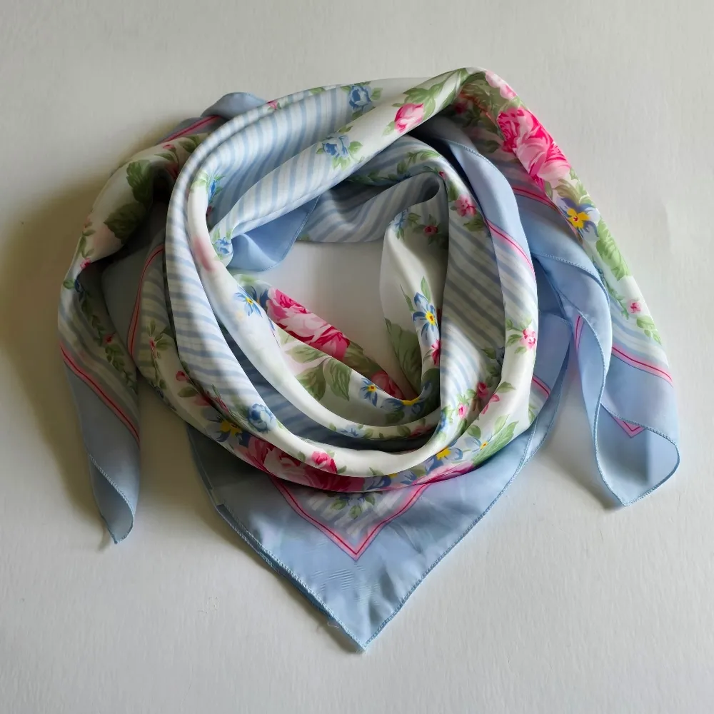 Vintage Avon 1989 Blue & Pink Floral Stripe Cottagecore Square 35" Scarf - Image 6