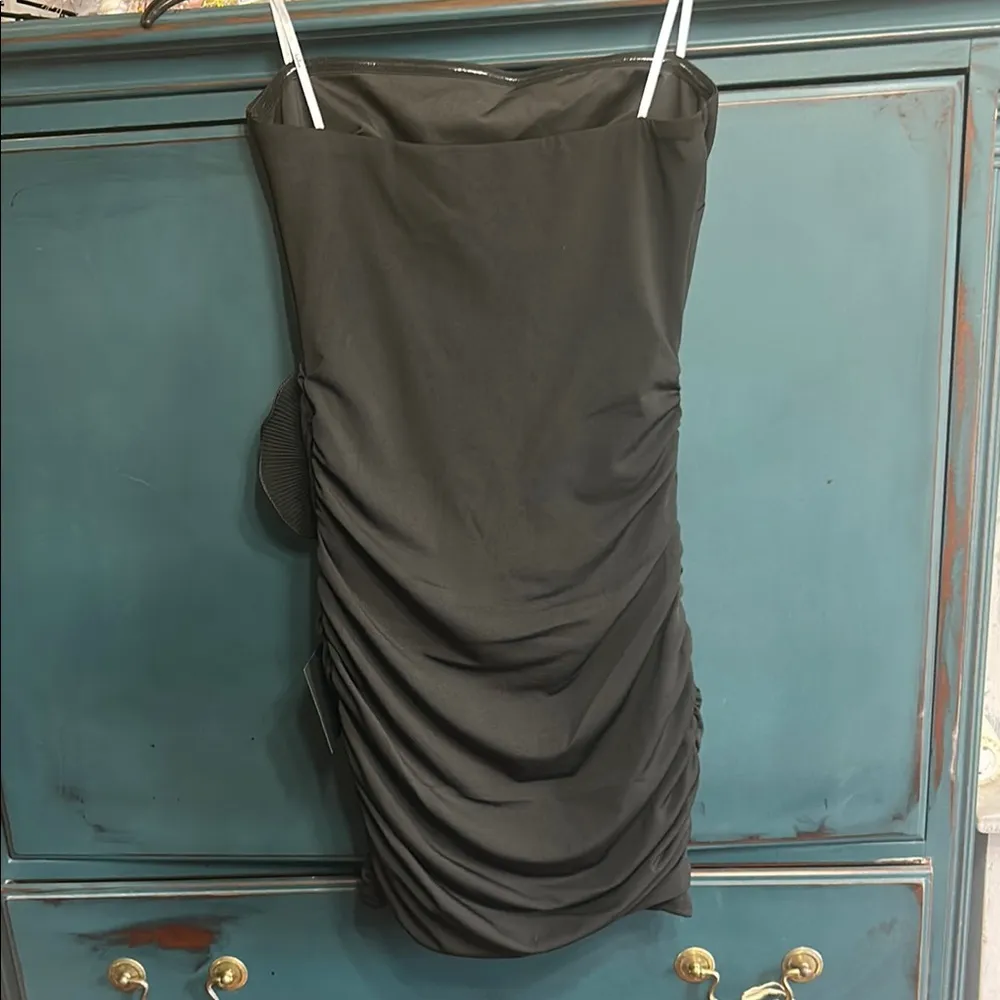 Lulu'sblack Strapless Ruched Bodycon Dress - Image 3
