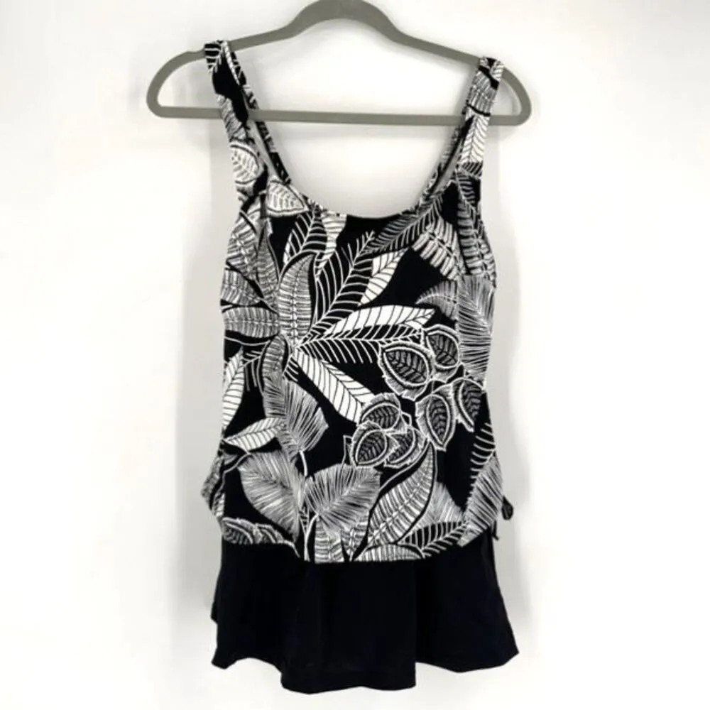 Azul by Maxine Of Hollywood Women's Skirted Swim Dress One Piece Black White 8 - Image 3