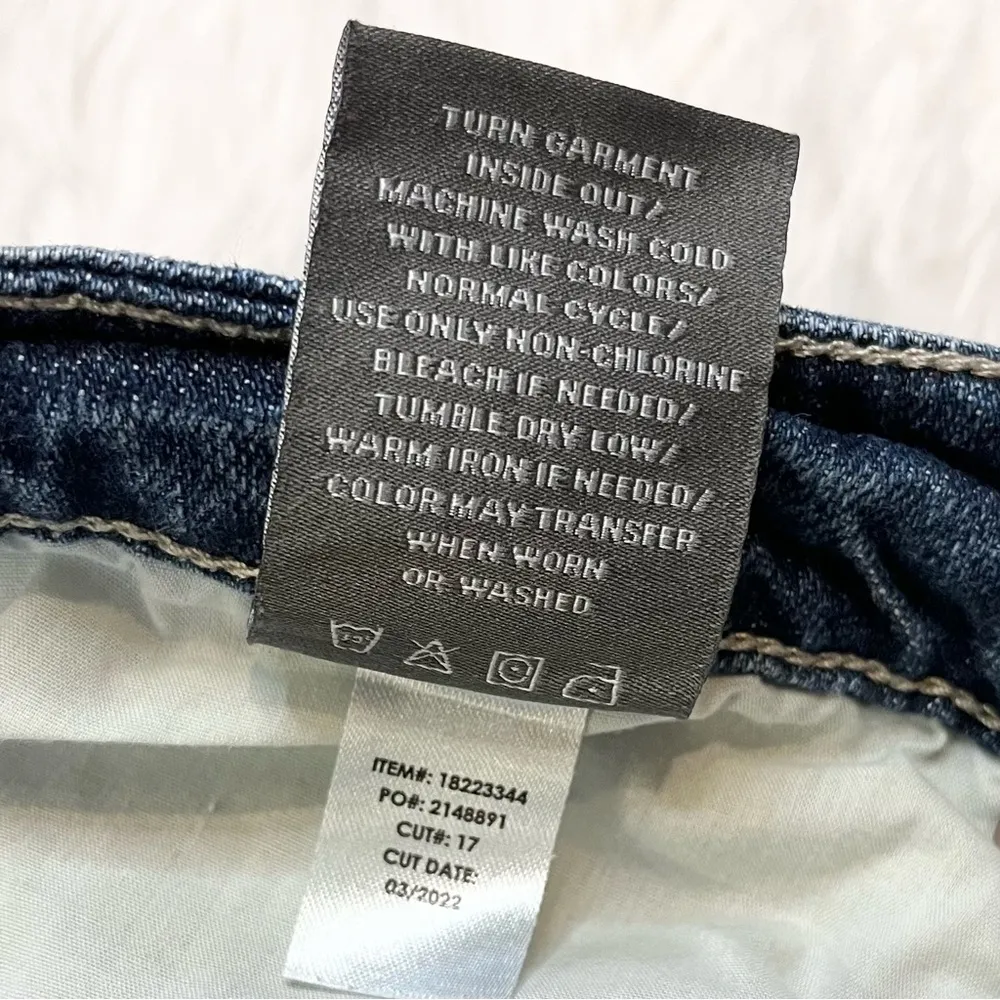 Mid-Rise Slim Fit Bootcut Blue Denim Jeans Plus Size 26 Regular (4X) - Image 11