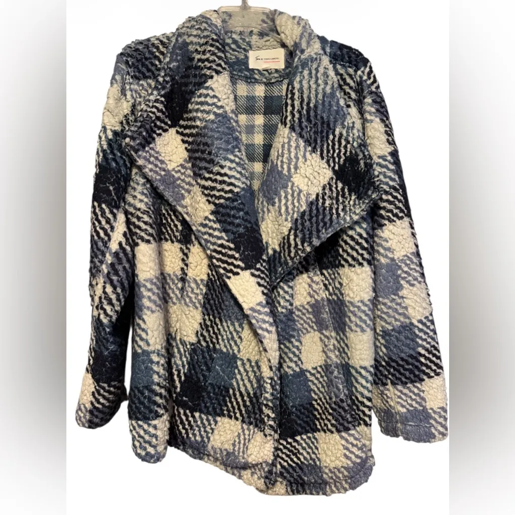 Two by Vince Camuto super soft thick fleece jacket in a blue and white plaid 3X - Image 2