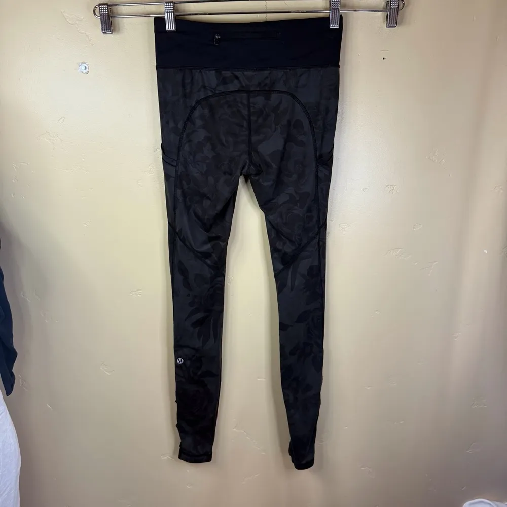 Lululemon Speed Tight Luxtreme Leggings Pant Floral Tropical Print Size 4 Active - Image 4