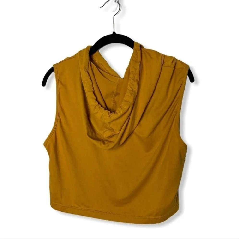 Roma Concept Cropped Sleeveless Hoodie | Size 3X | Mustard Yellow Athleisure Top - Image 3