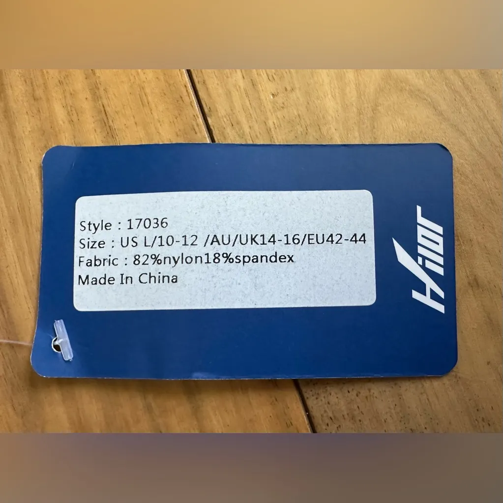 NWT Hilor swimsuit. Size 10/12 Black Size L - Image 3