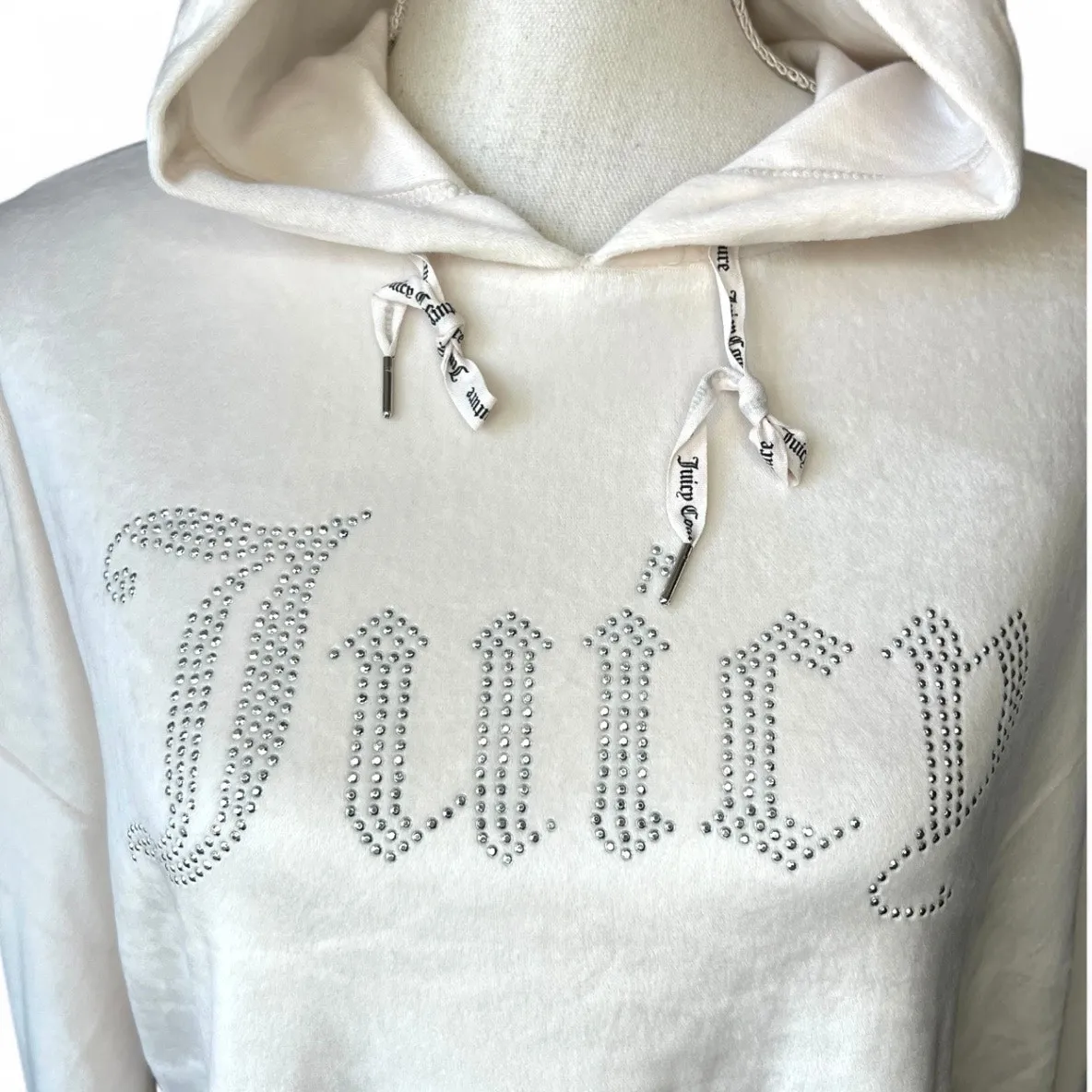 Juicy couture ivory cropped hoodie Y2K lightweight Athliesure velour size large - Image 4