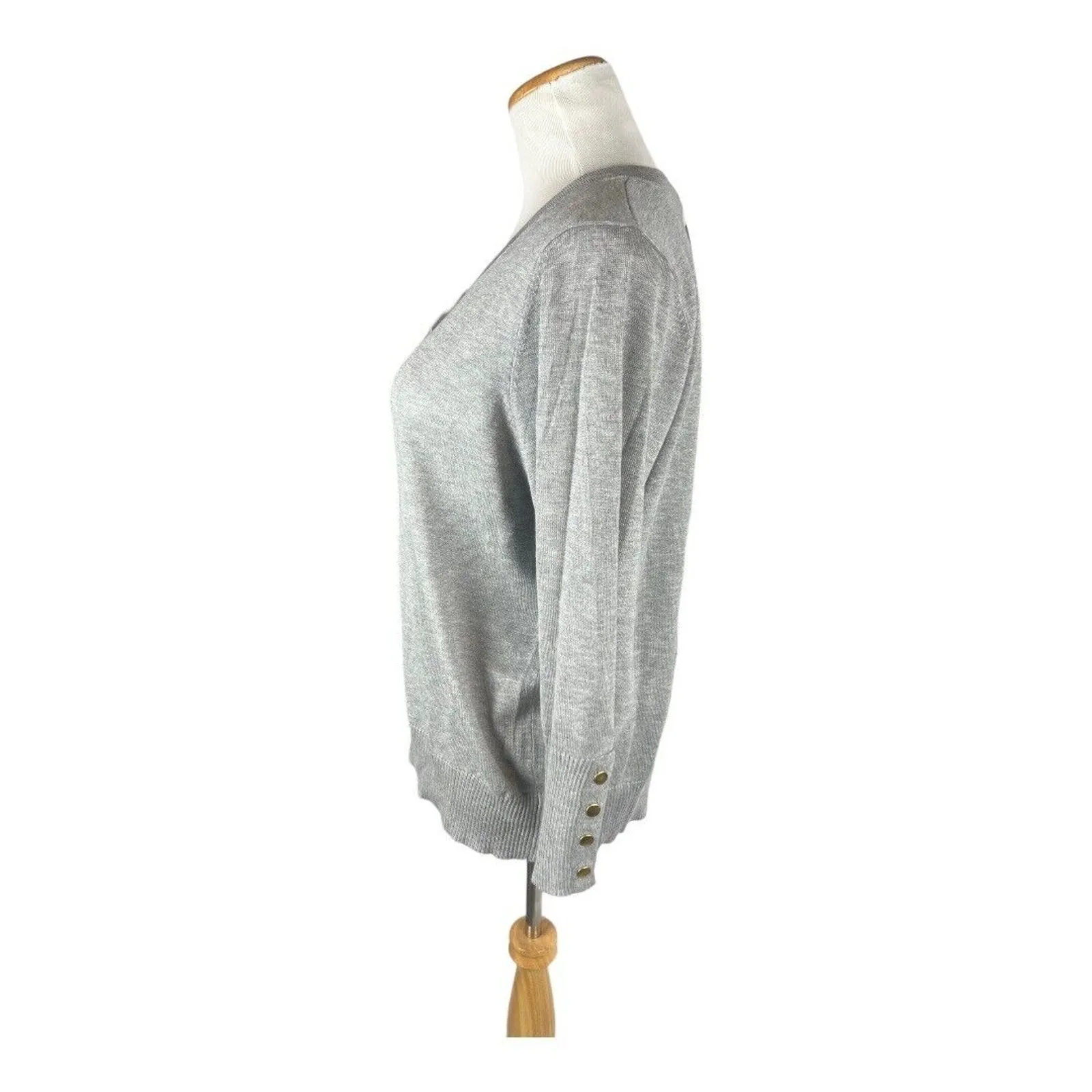Carmen Marc Valvo Grey Cardigan Lightweight Rayon Gold Snaps New XL - Image 2