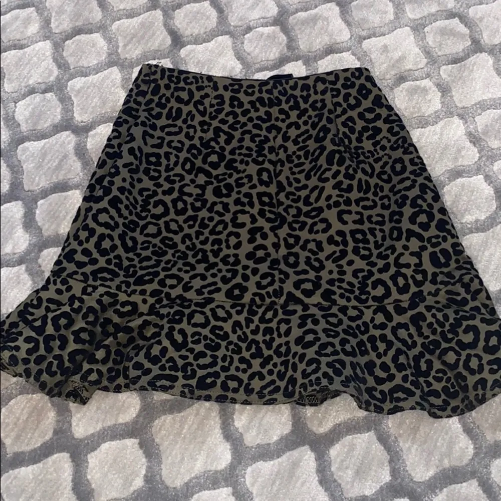 AQUA Cheetah Skirt - Image 4