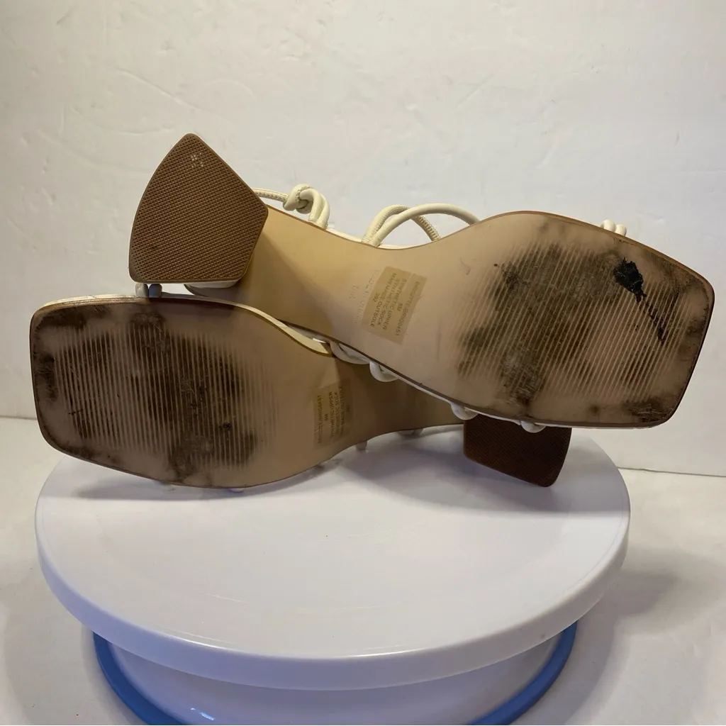 Steve Madden  Cream Sandals with Strappy Design - Image 10