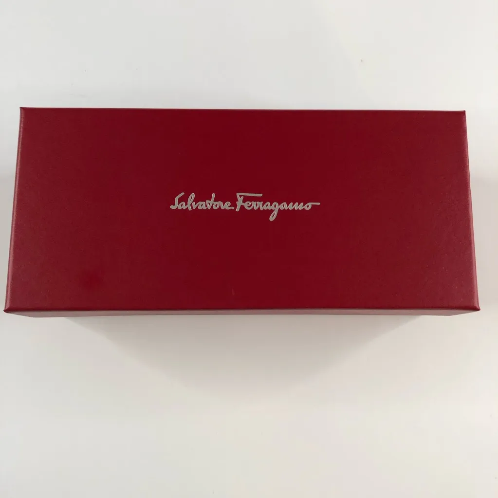 Salvatore Ferragamo Authentic Women’s Bordeaux Oversized Sunglasses ~ Brand New! - Image 3