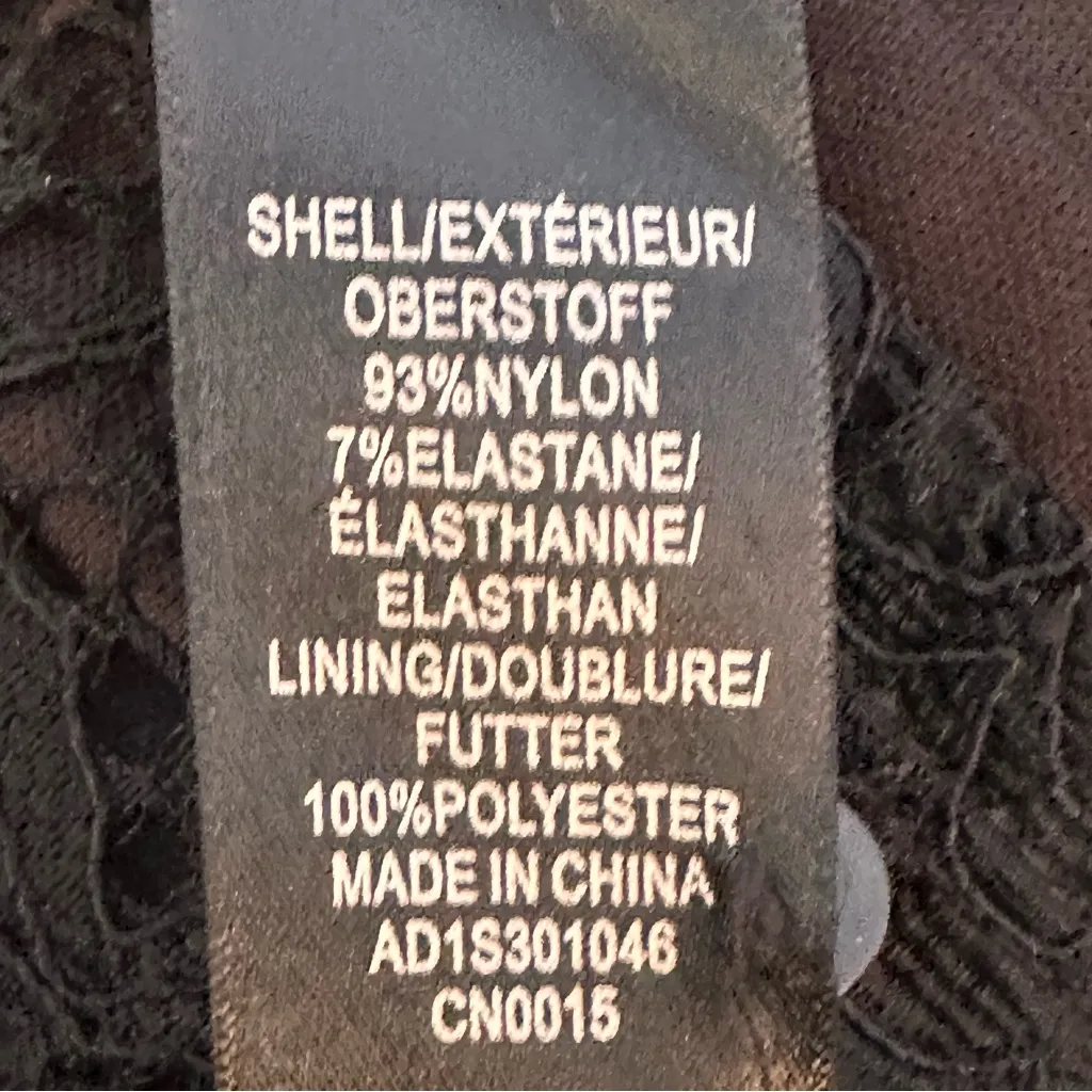 Adrianna Papell Black Lace Blouse Puff Sleeves Size M - Image 15