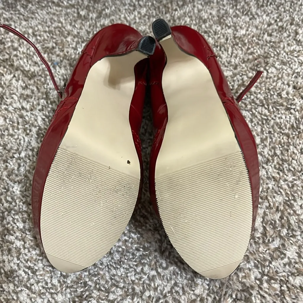 Madden Girl Shallis Pump Size 7‎ worn once - Image 4