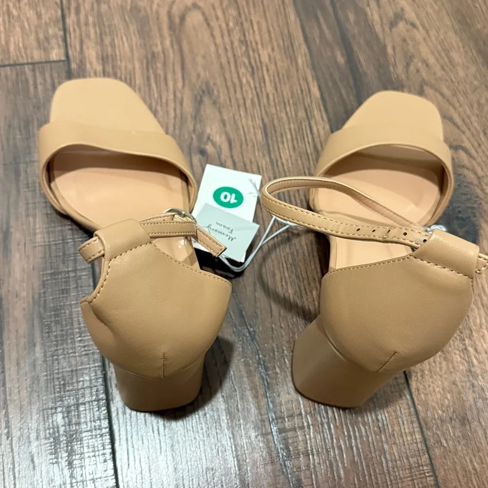 A new day Shelly Heels with Memory Foam Insole tan strappy shoe New - Image 8