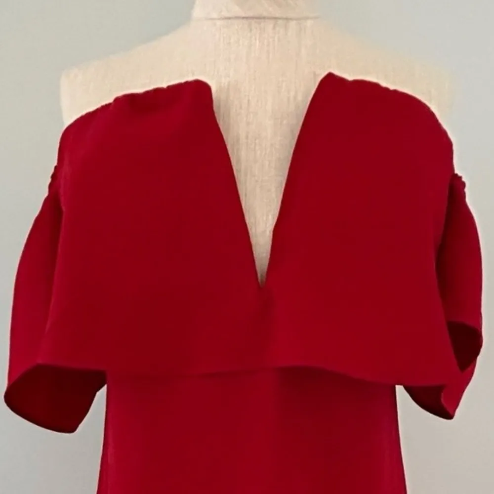 NEW Red Off-Shoulder Minidress by Essue size Medium - Image 5
