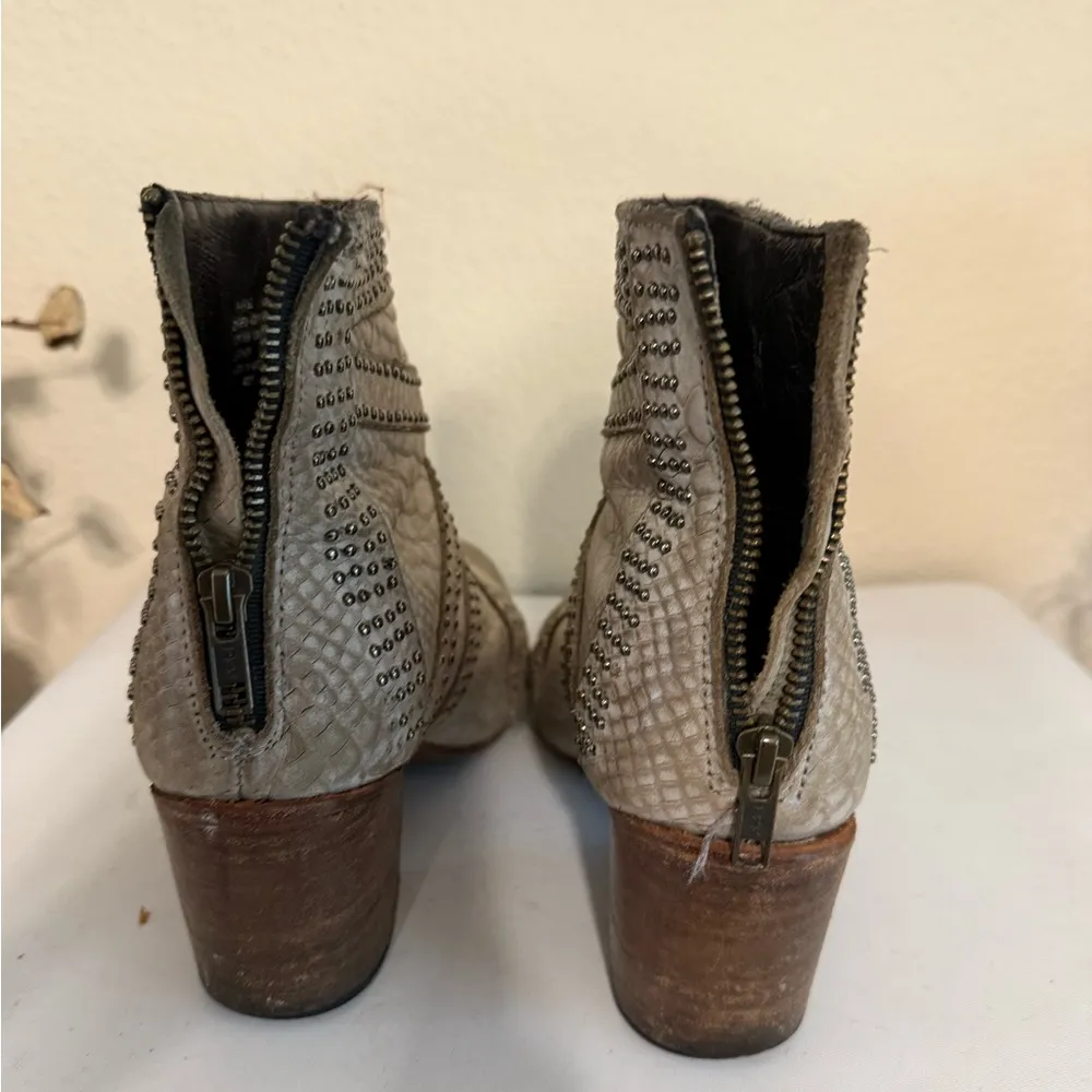 Freebird by Steven Nelle boots sz 8 FB-Nelle Leather Women’s shoes Riveted - Image 6
