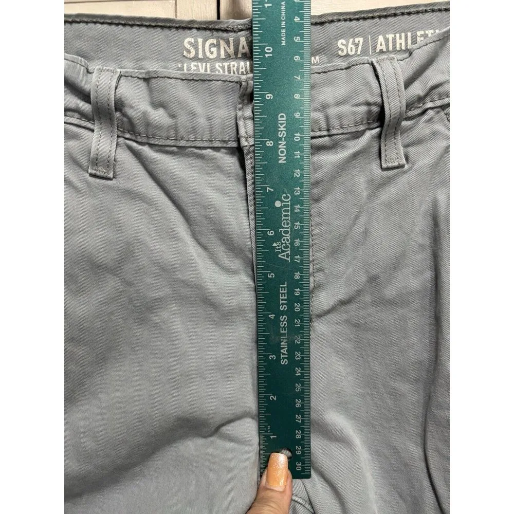 Levis Light Blue S67‎ Athletic Denim Jeans Slim Straight Size 31x30 Mid Rise - Image 2
