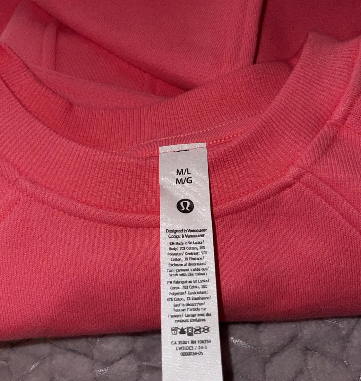 Wordmark Oversized Scuba - Image 4