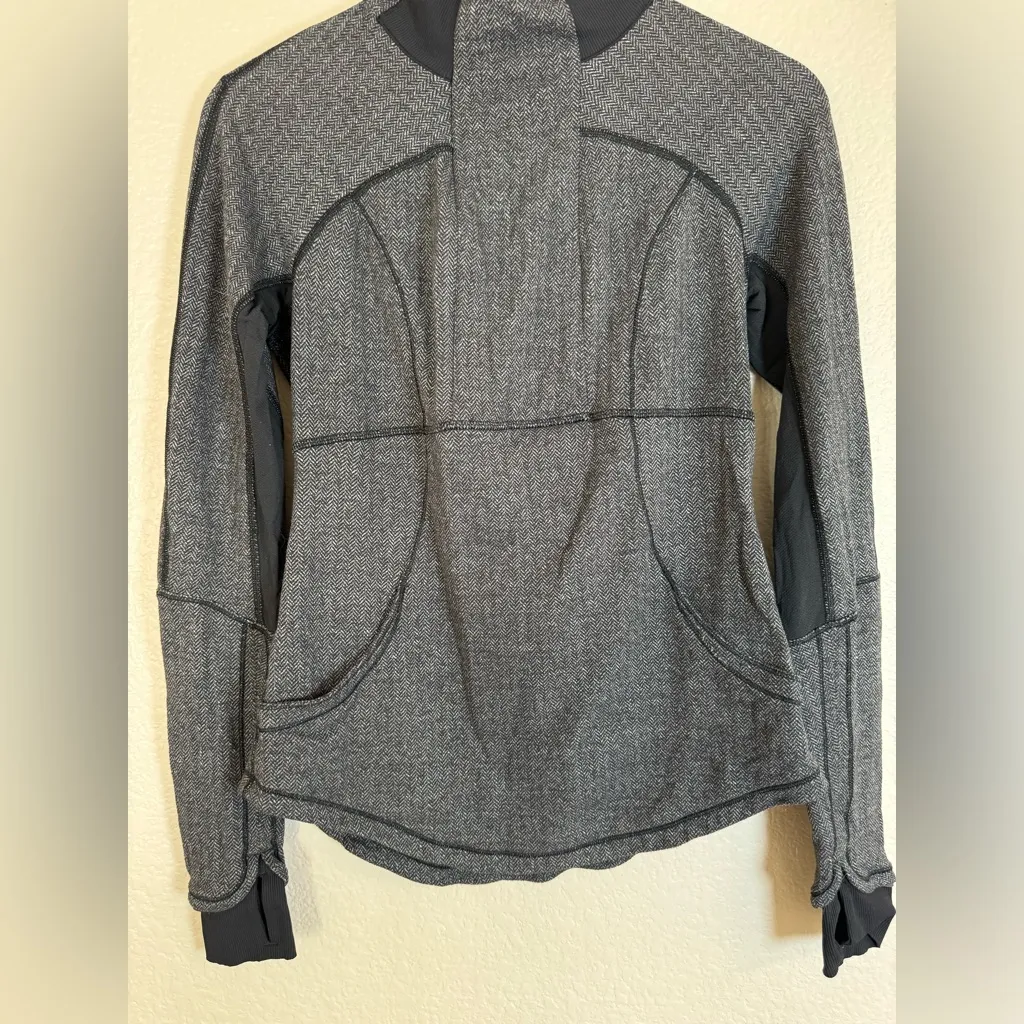 Lululemon Base Runner 1/2 Zip Heathered Herringbone Heathered Black size 6 - Image 8