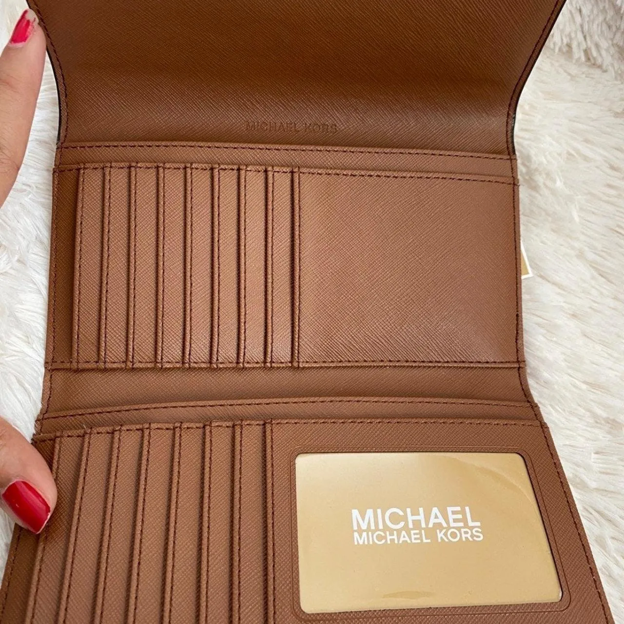 Michael Kors Brown Jet Set Travel Large Trifold Wallet - Image 3