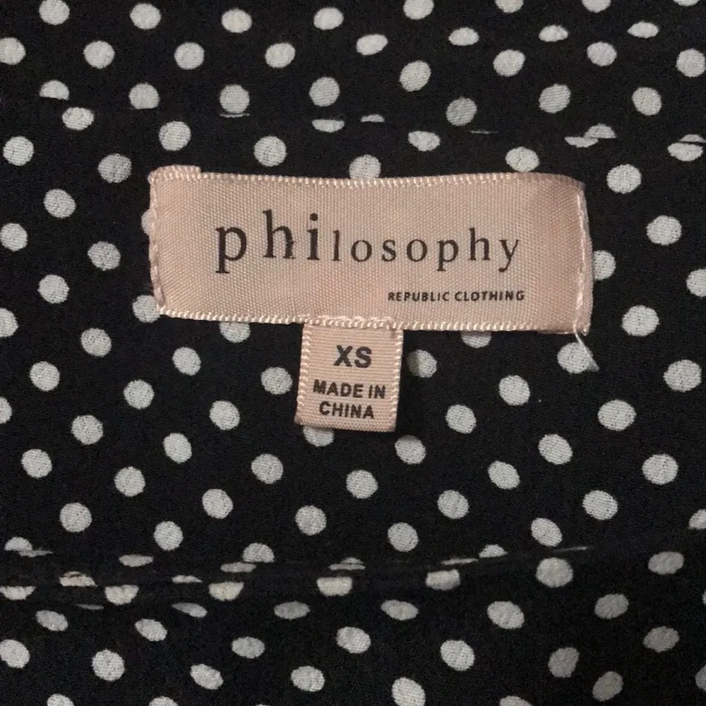 Philosophy XS womens black blouse white dots - Image 3
