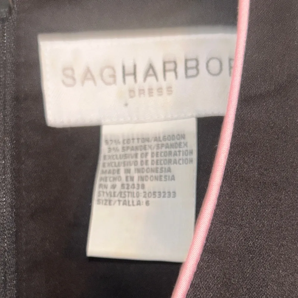 Retro Pin Up Style Black Dress‎ with Floral Embroidery Size 6 - Image 5