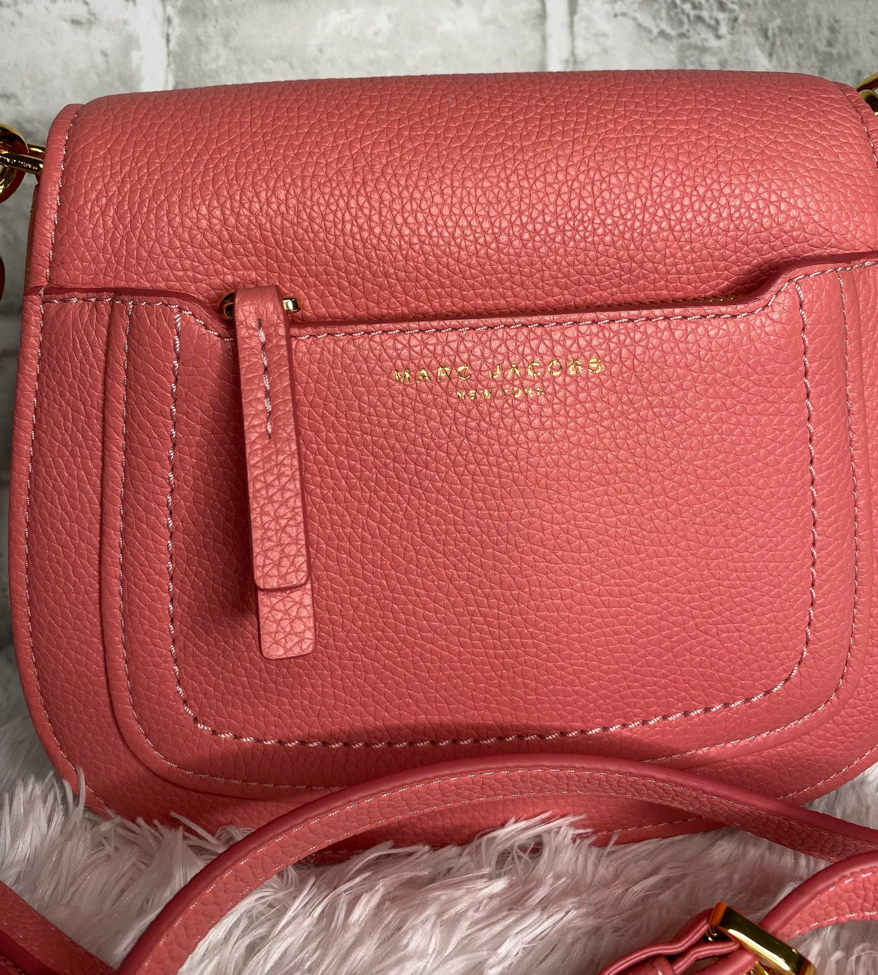 Marc Jacobs Crossbody Bag - Image 3