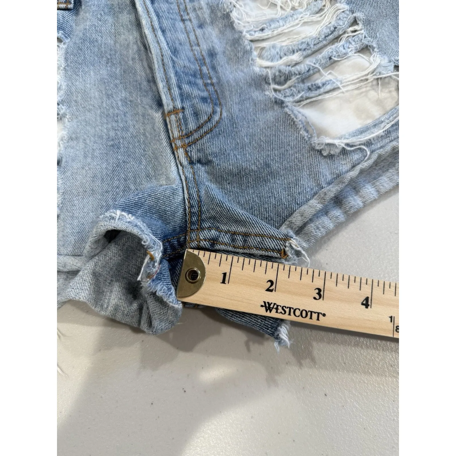 Minkpink Jean Shorts Womens Medium Distressed Denim Cut Offs Raw Hem Travel - Image 7