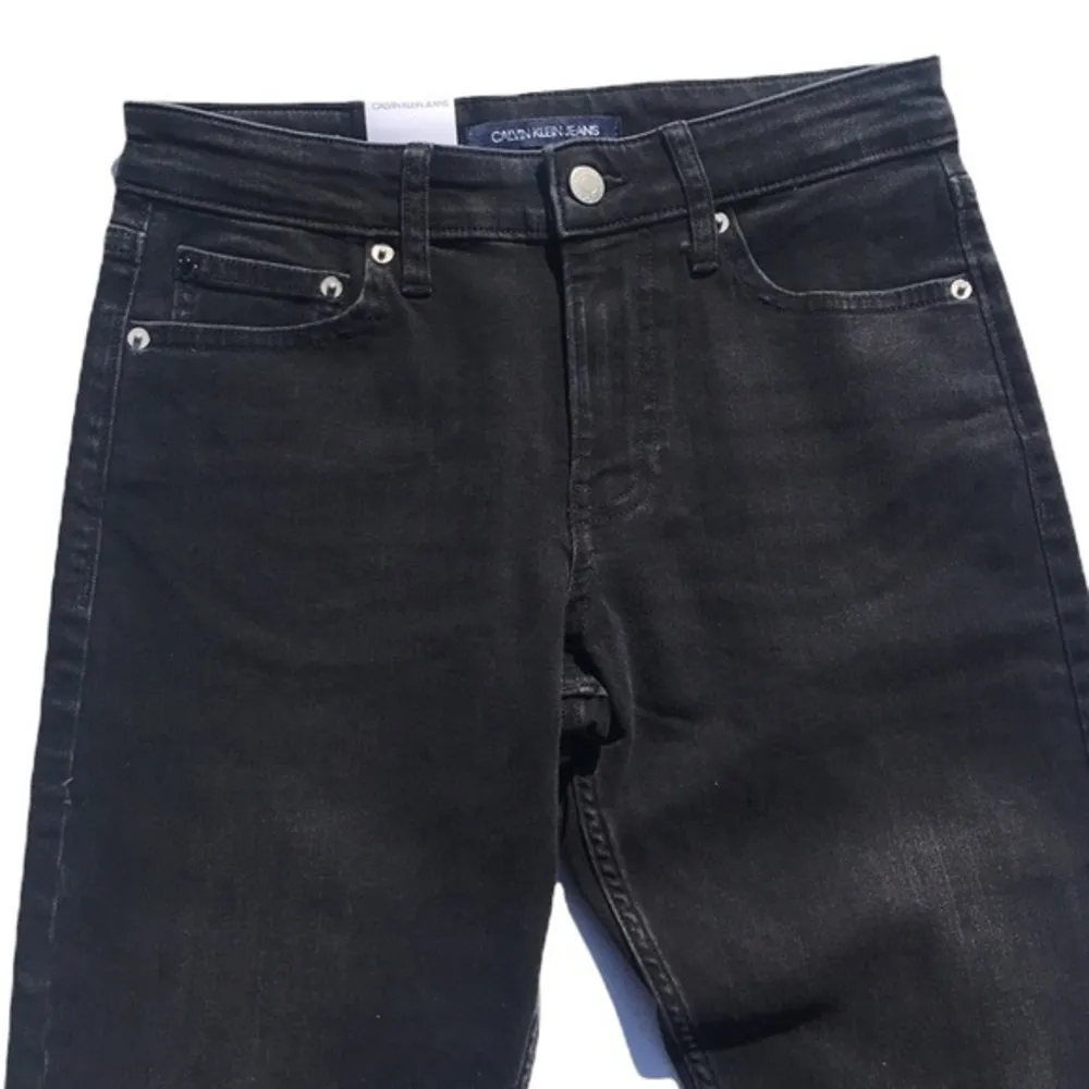 Calvin Klein Jeans CKJ 011 Mid Rise Skinny Distressed Black Jeans W26 X L30 New - Image 6