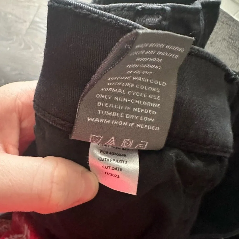 Torrid Women’s 2 Black Pull on Denim Shorts Stretch Plus Size Grunge Punk - Image 6