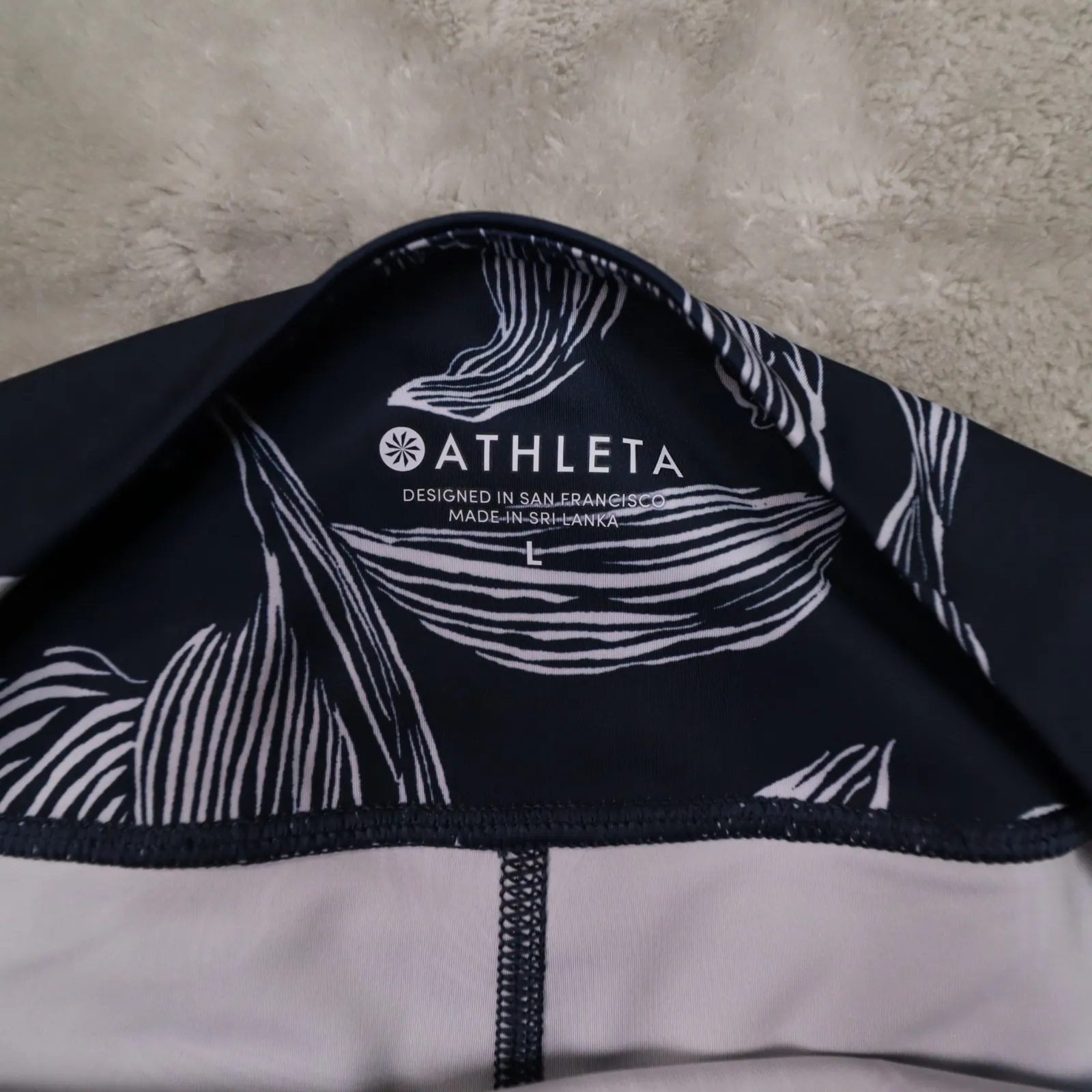 Athleta Floral Sonic Navy Blue White Tennis Golf Pickleball Skort Women's Medium - Image 2