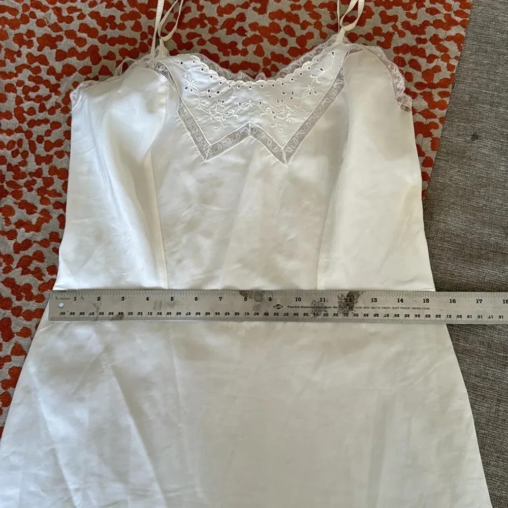 Barbizon Vintage 1950’s amazing nylon slip dress size medium large - Image 8