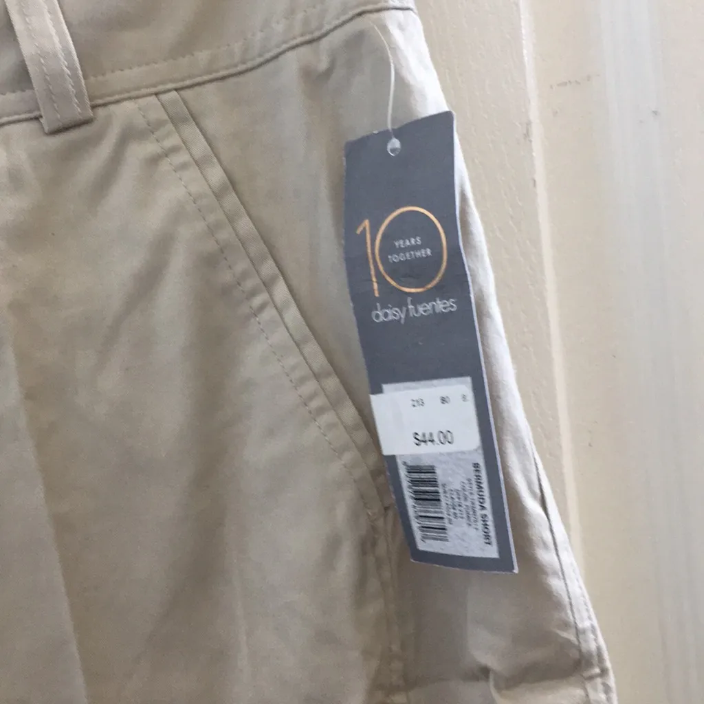 FINAL MARKDOWN NWT ladies daisy fuentes shorts 6 - Image 2