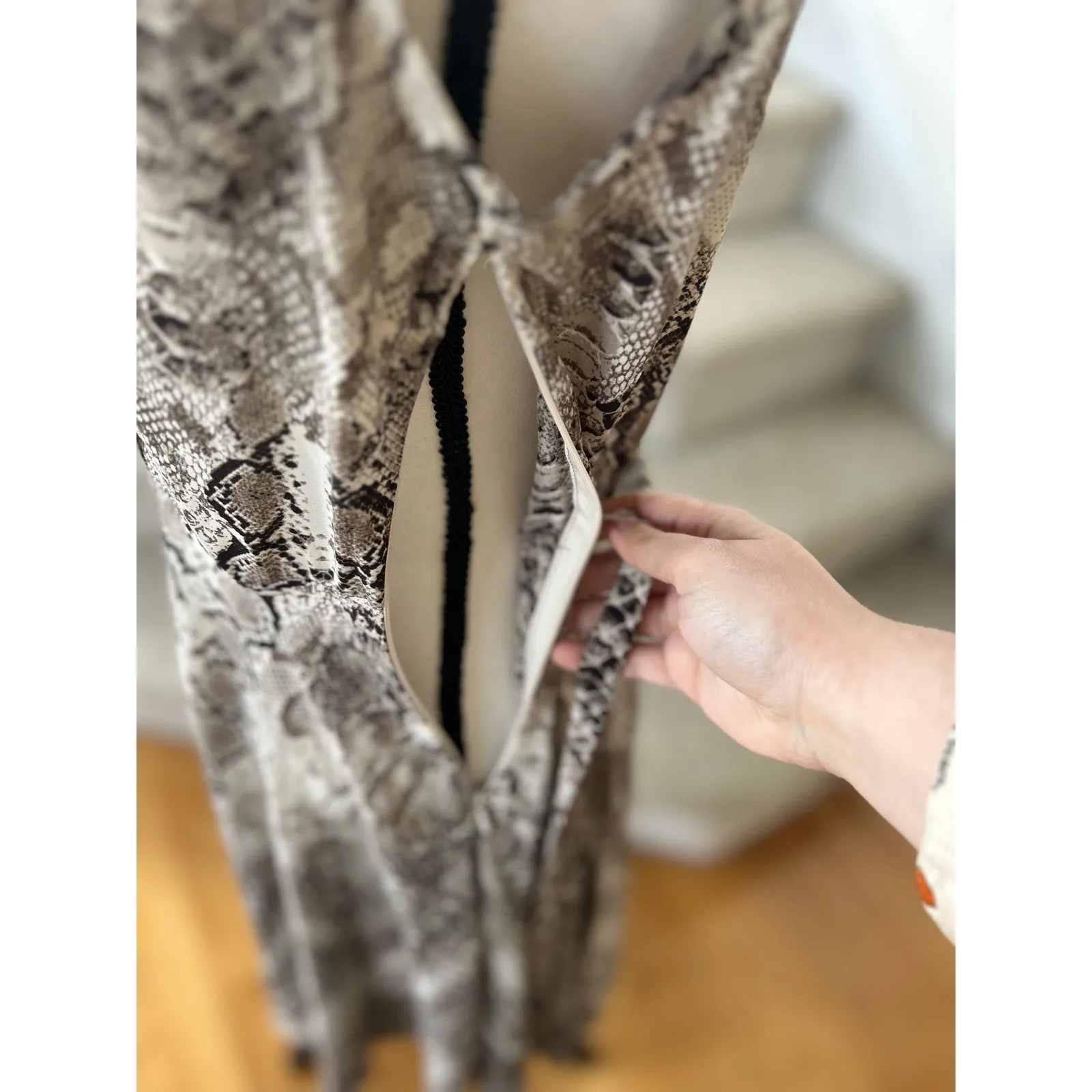 Nanette Lepore Taupe Grey Snakeskin Printed Tie Waist Button Down Shirt Dress - Image 5