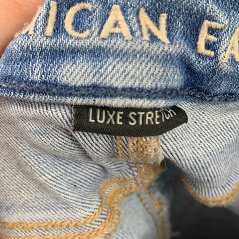 American Eagle Luxe Stretch Hi-Rise Distressed/Ripped Light Wash Jegging Jeans - Image 3