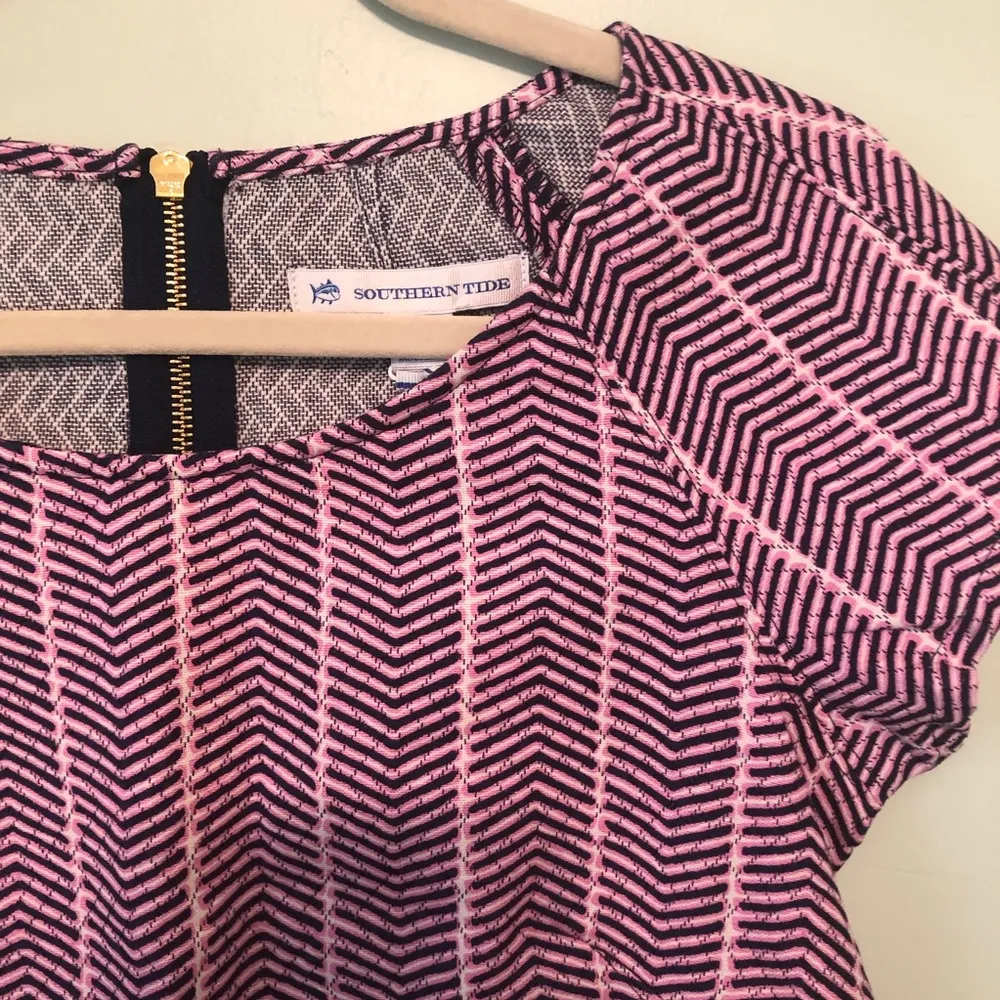 Southern Tide Blouse Blue Night Pink & Blue Chevron Herringbone Sz 0 NWT - Image 3