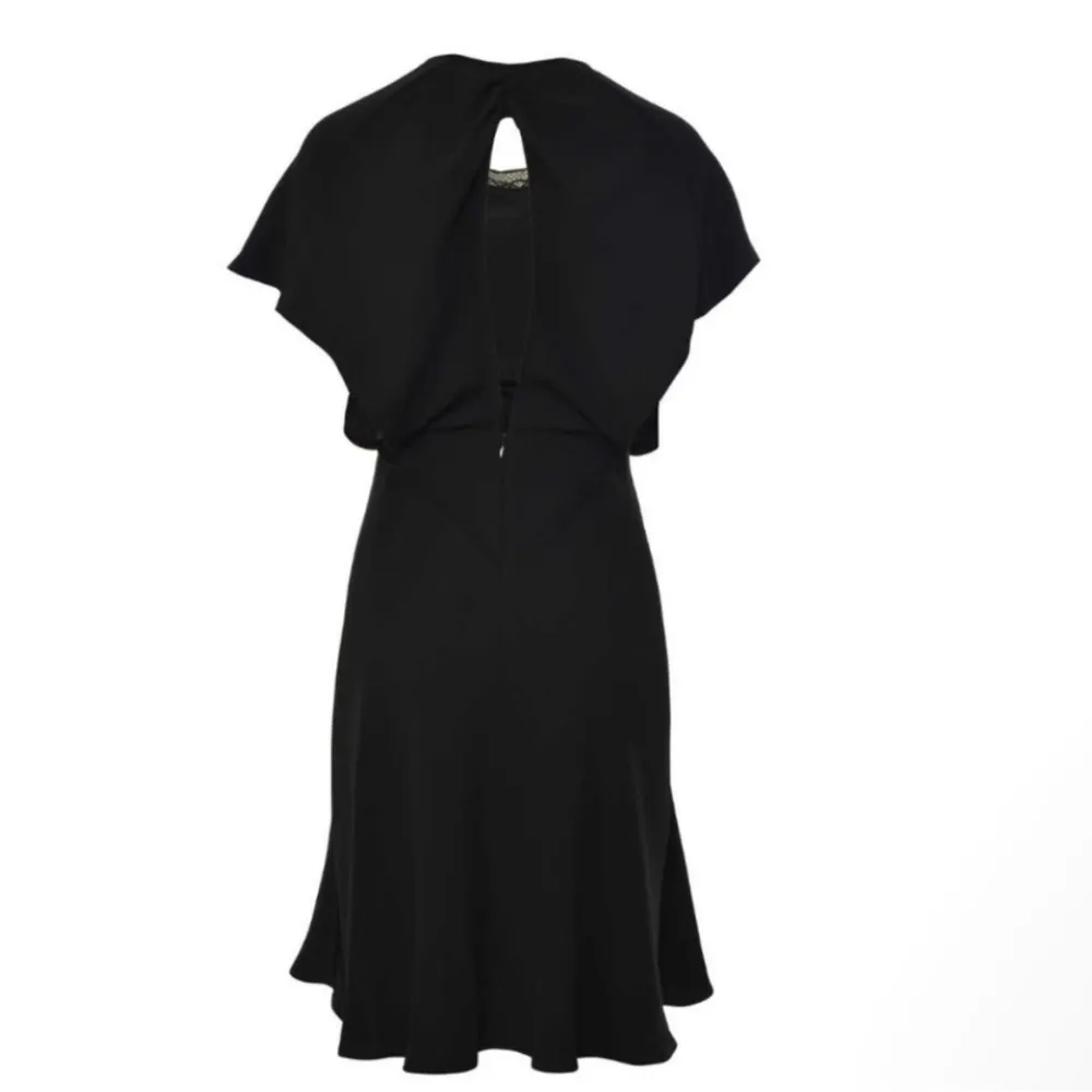 Maje Cut-Out V-Neck Short Sleeve Mini Dress in Black Crepe 1 / Small - Image 8