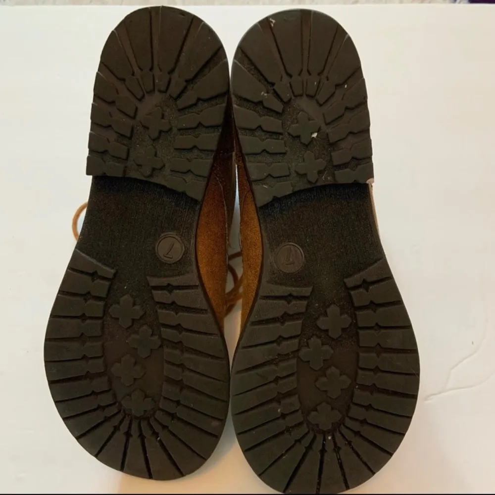 Curfew Combat Boots Tan Size 7 - Image 8