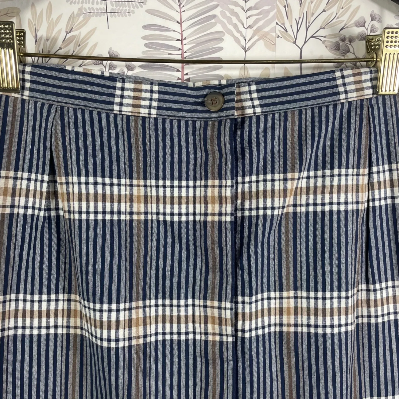Pendleton Women's Plaid Cotton Skirt 8 Blue Tan White Knee Length Classic Style - Image 2