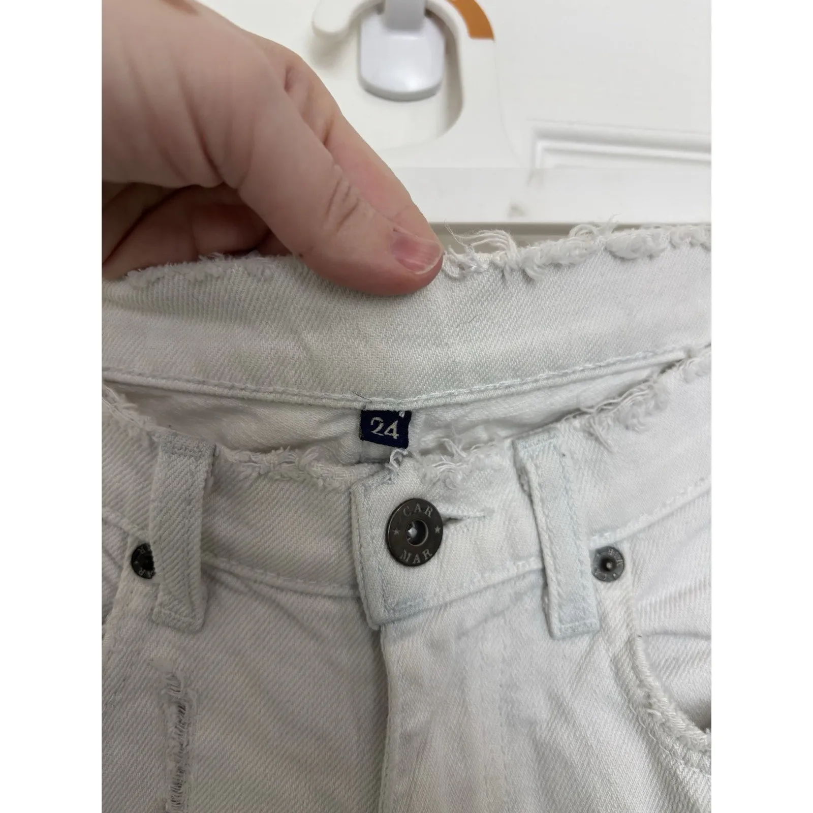 Carmar White Distressed Ripped Jeans Size 24 Casual Festival Concert Going Out - Image 8