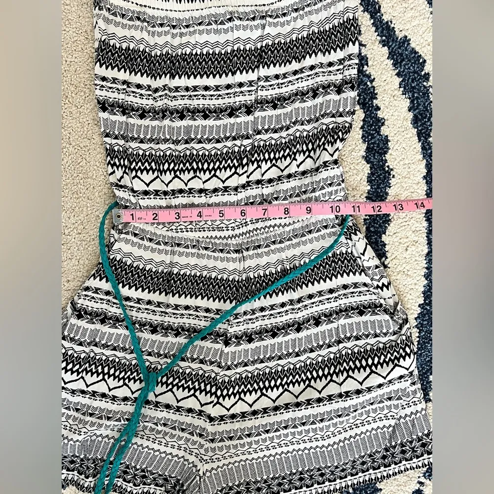 Pre-loved Trixxi Strapless Tribal-Print Romper - Image 3