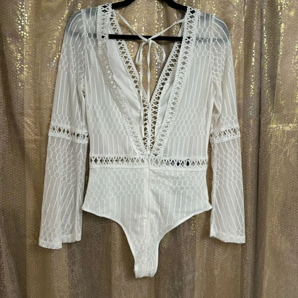 Eilly Bazar White Plunging Neck Lace Trim Tied Backless Bodysuit XS NWT - Image 2