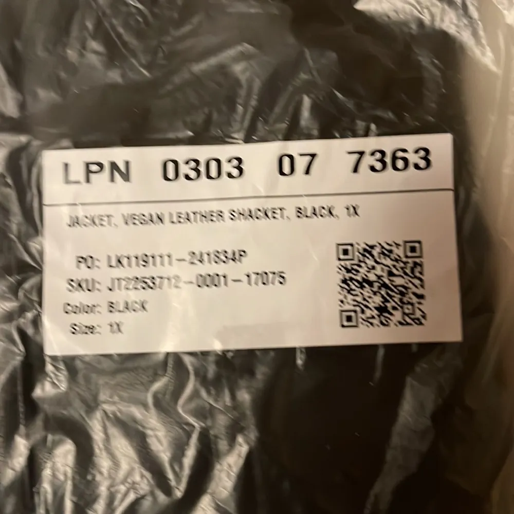 Fabletics Oversized Vegan Leather Shirt Jacket Shacket Black 1X New in Package - Image 9