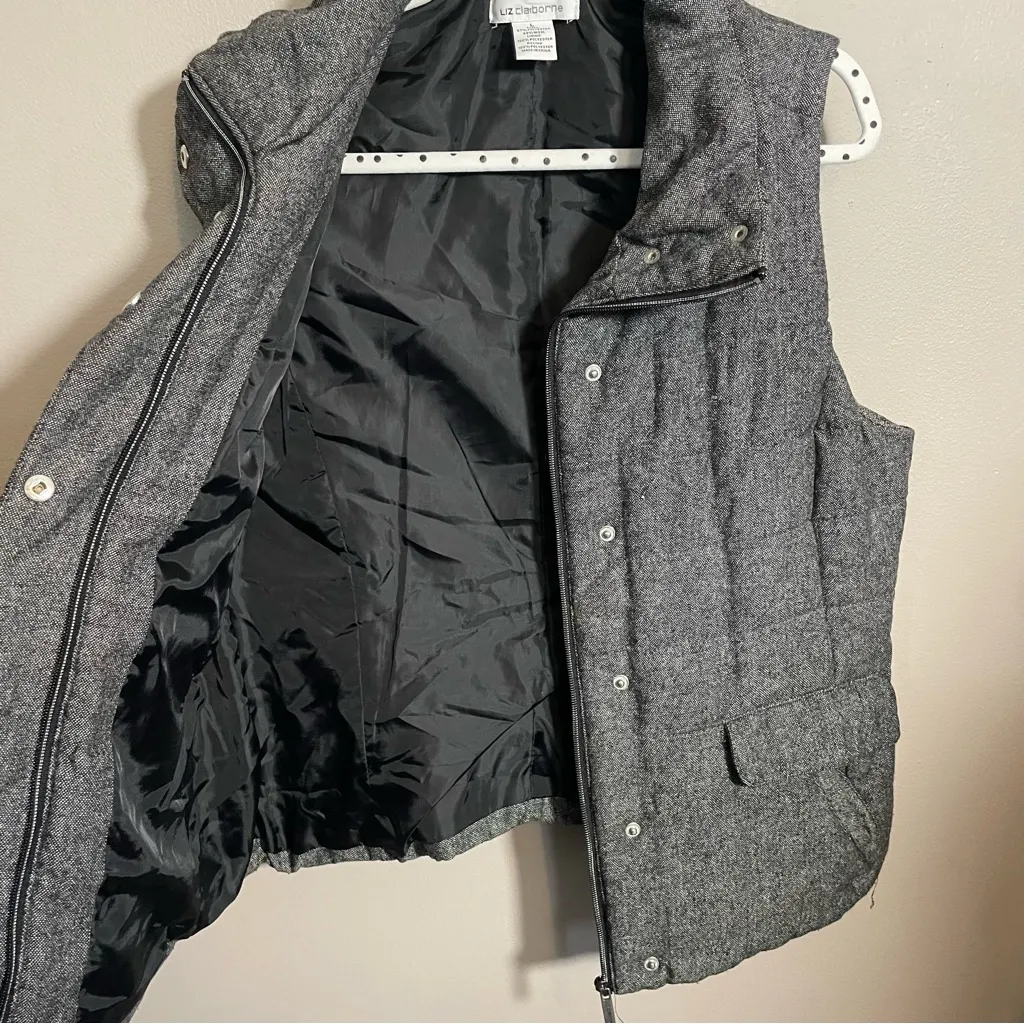 Liz Claiborne quilted wool blend puffer vest - Image 3