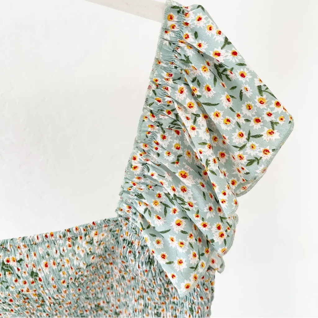 Lulu's Flourishing Dreams Mint Green Floral Print Smocked Crop Top NWT | XL - Image 6