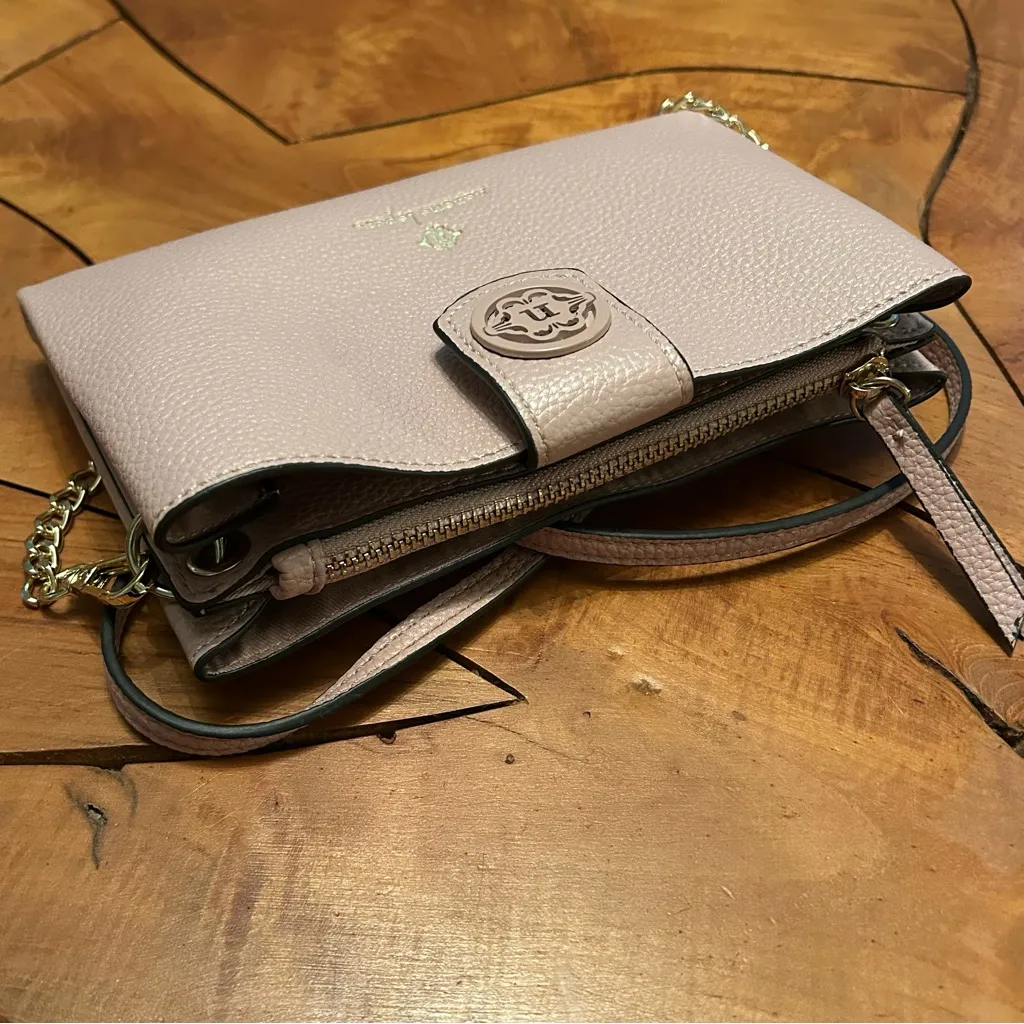 Nanette Lepore Triple Convertible Wallet Pocketbook Shoulder Bag with Cahin Pink - Image 6