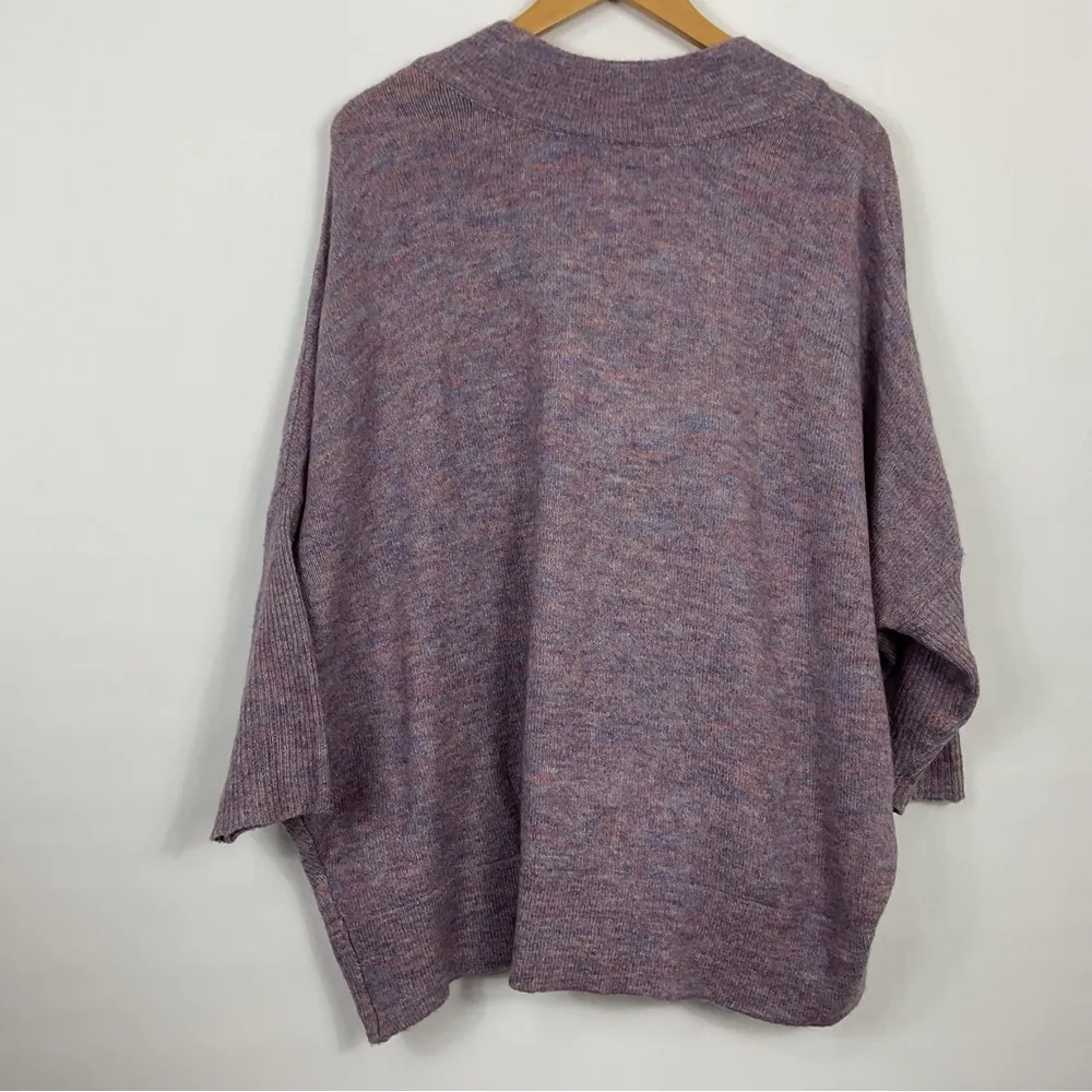 ee:some‎ Oversized Dolman V Neck Sweater Size Small - Image 4