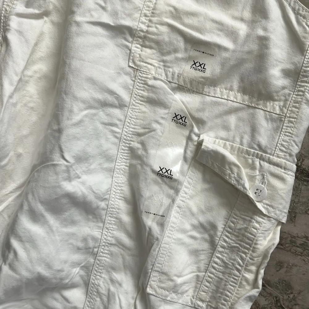 Tommy Hilfiger Alton Cuffed Straight Leg Pants in White, New w/Tag - Image 5