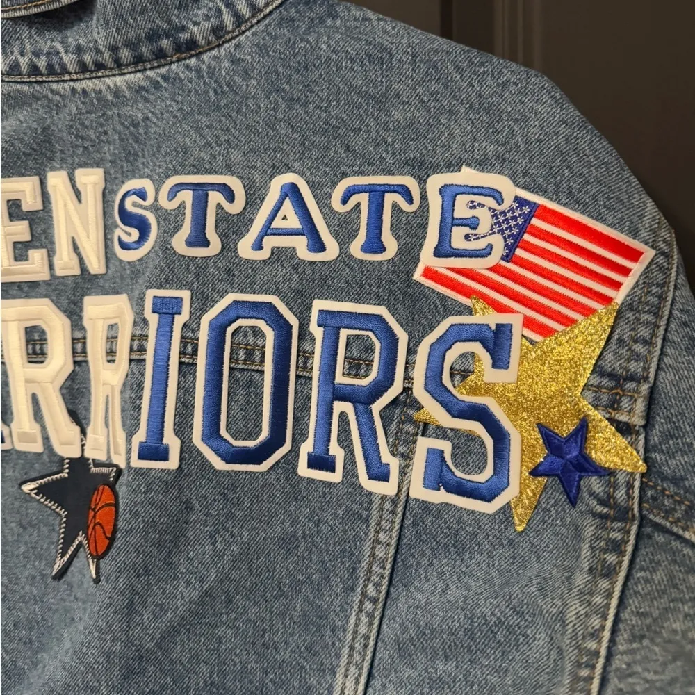 GOLDEN STATE WARRIORS One - Image 13